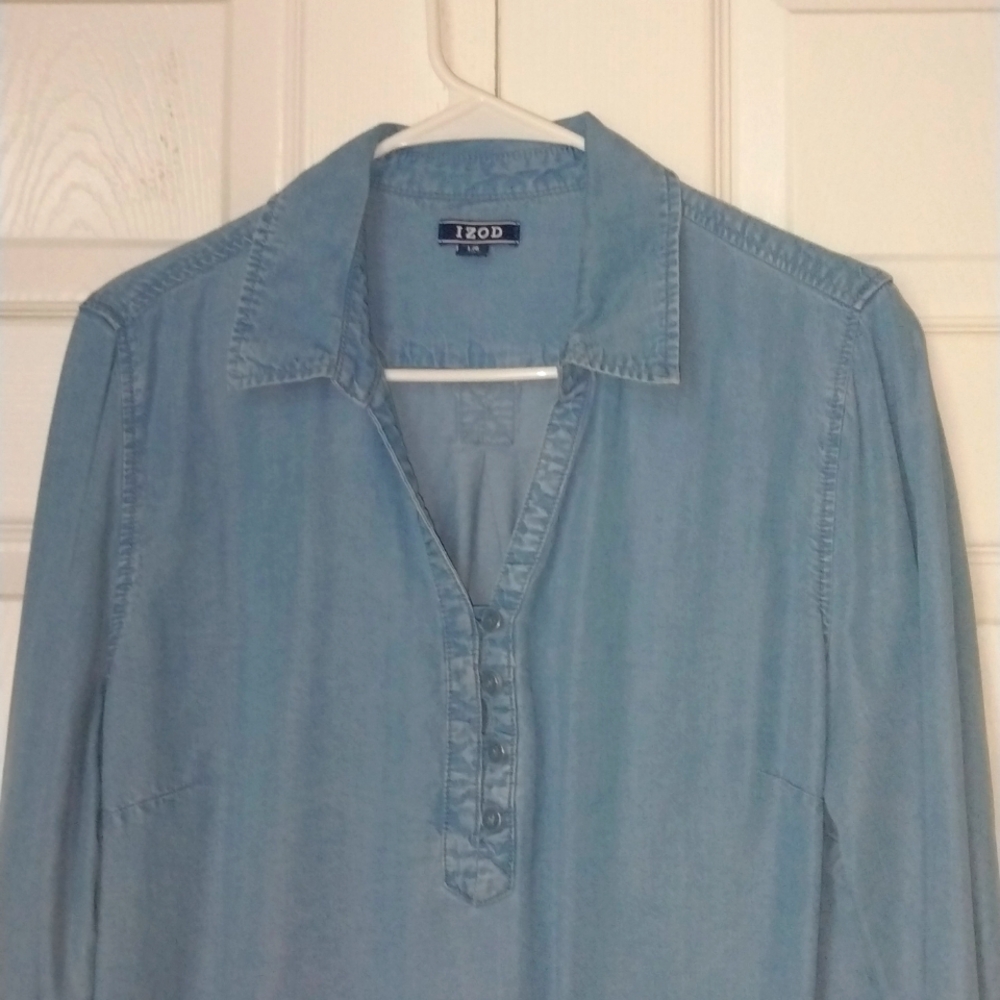 Soft denim IZOD long sleeve shirt